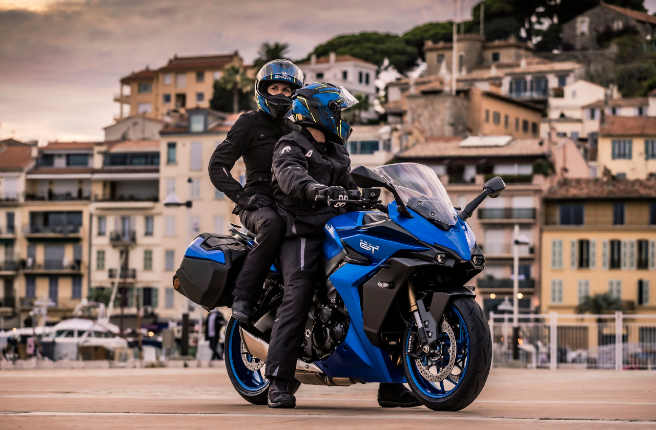 GSX-S1000GT