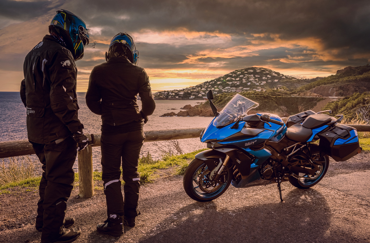GSX-S1000GT